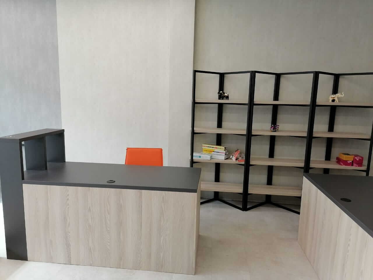 Офисная мебель на заказ для компании Новолайн  